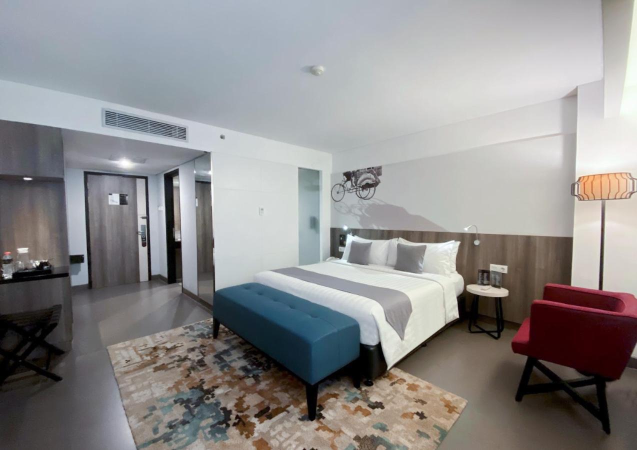 Hotel Neo Malioboro By Aston Yogyakarta Exteriér fotografie