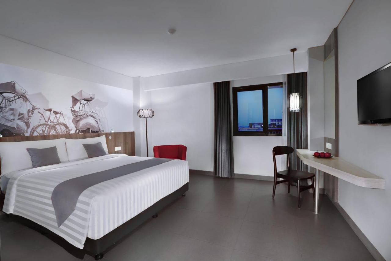 Hotel Neo Malioboro By Aston Yogyakarta Exteriér fotografie