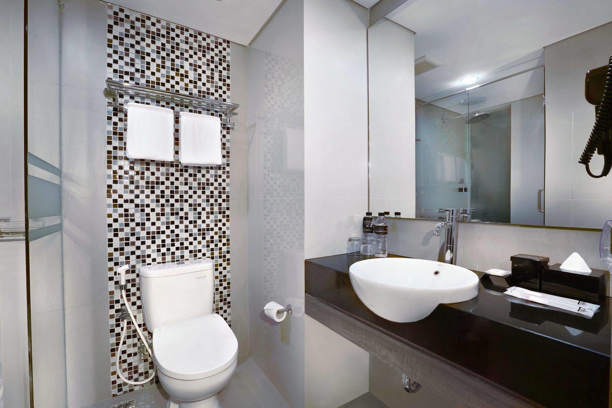 Hotel Neo Malioboro By Aston Yogyakarta Exteriér fotografie