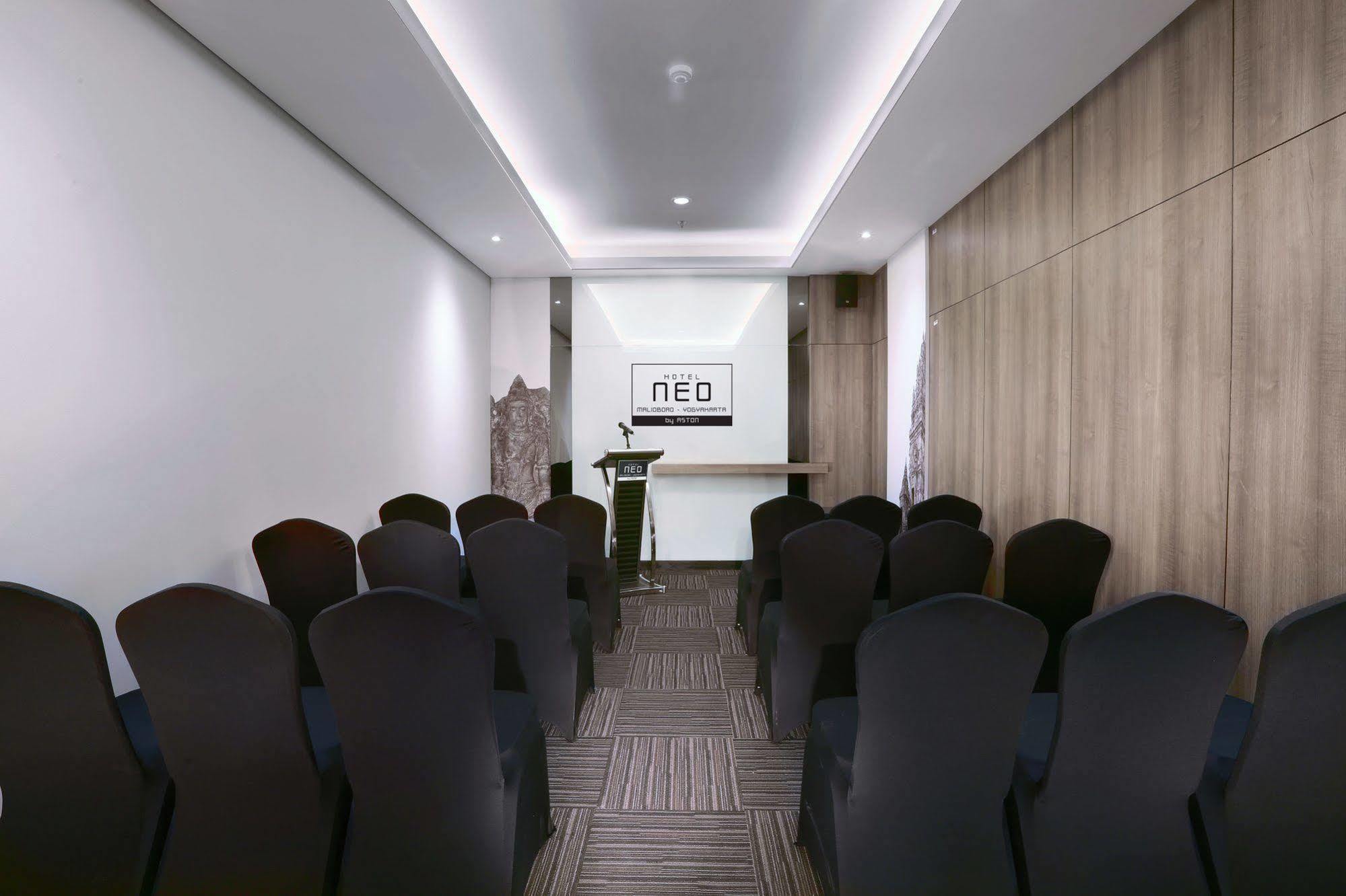 Hotel Neo Malioboro By Aston Yogyakarta Exteriér fotografie