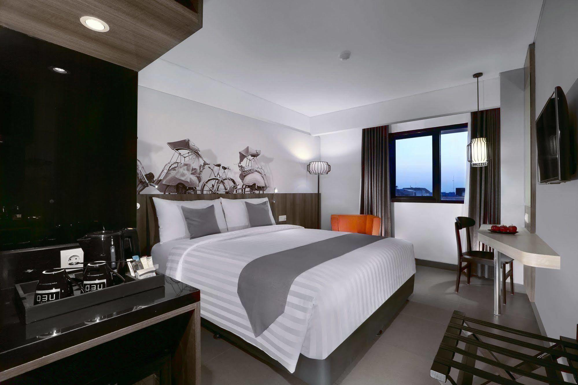 Hotel Neo Malioboro By Aston Yogyakarta Exteriér fotografie